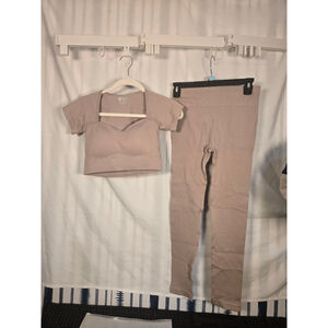 Women's FINETOO Beige Ribbed Seamless Leggings Set M